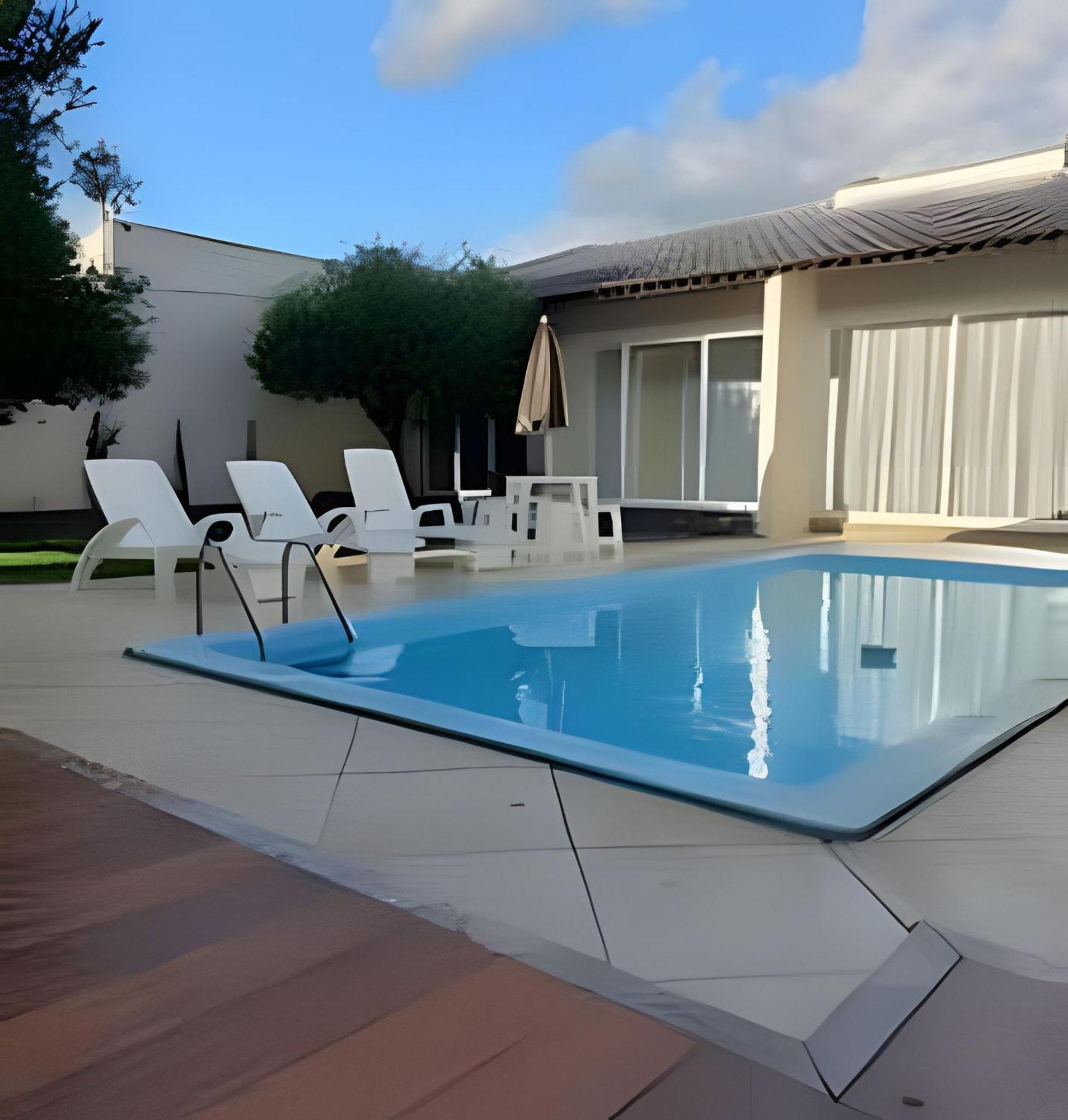 Sobrado Com 5 Suite 1 Quarto Piscina Churraqueira Ar Ate 20 Hospede Foz do Iguacu Luaran gambar